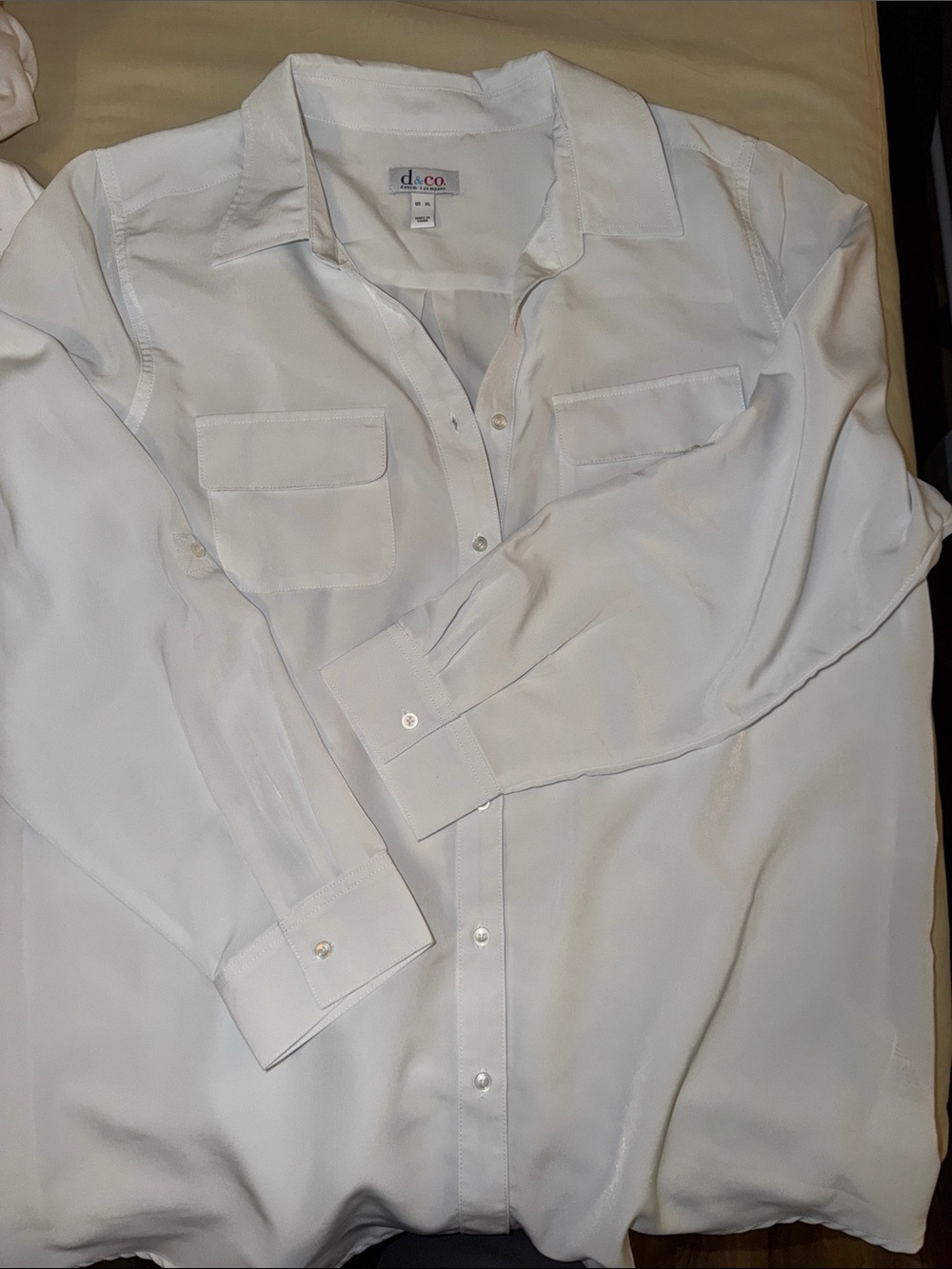 d&co White Long-Sleeve Button-Down Shirt with Chest Pockets